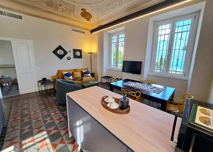 Immobillario - Domus Palmae Daire