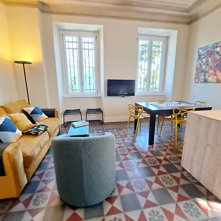 Immobillario - Domus Palmae * Domaso