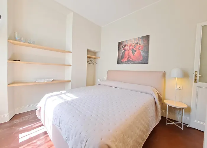 Immobillario - Domus Palmae Apartmán